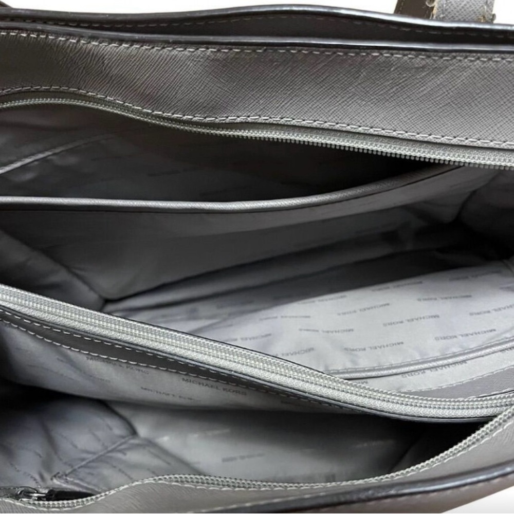 Michael Kors Rivington Tech Tote - Picture 10 of 14